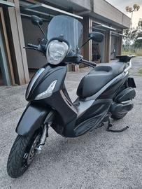 Beverly 350 sport touring police