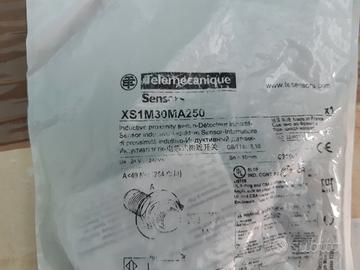 Sensore Telemecanique XS1M30MA250