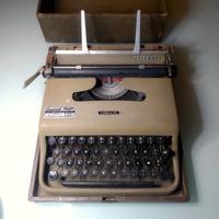 Olivetti Lettera 22