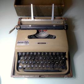 Olivetti Lettera 22