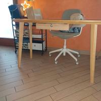 Scrivania Lisabo Ikea 118 x 45 cm