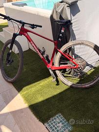 Bici cannondale mtb
