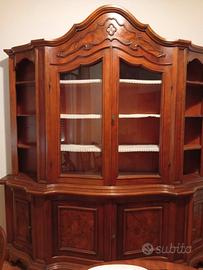 tavolo con credenza 