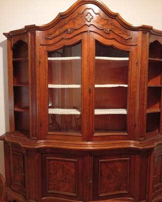 tavolo con credenza 