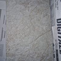 Piastrelle in gress porcellanato grigio 