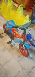 bici e giochi bambino