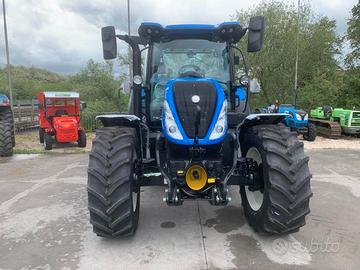 Trattore new holland t5.140 dynamic command