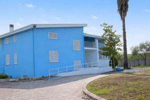 Ampio immobile + terreno, possibilità RENT to buy