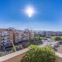 TRILOCALE CON TERRAZZA E POSTO AUTO A SANTA BARBAR