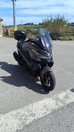 Nuovissimo scooter immatricolato a marzo 2025