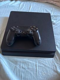 Playstation 4 slim