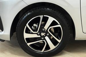 Peugeot 108 VTi 72 5 porte Allure-Telecamera-Cruis