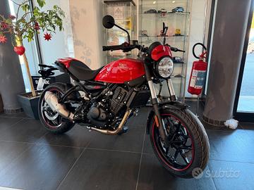 Royal Enfield Guerrilla 450 Apex Red