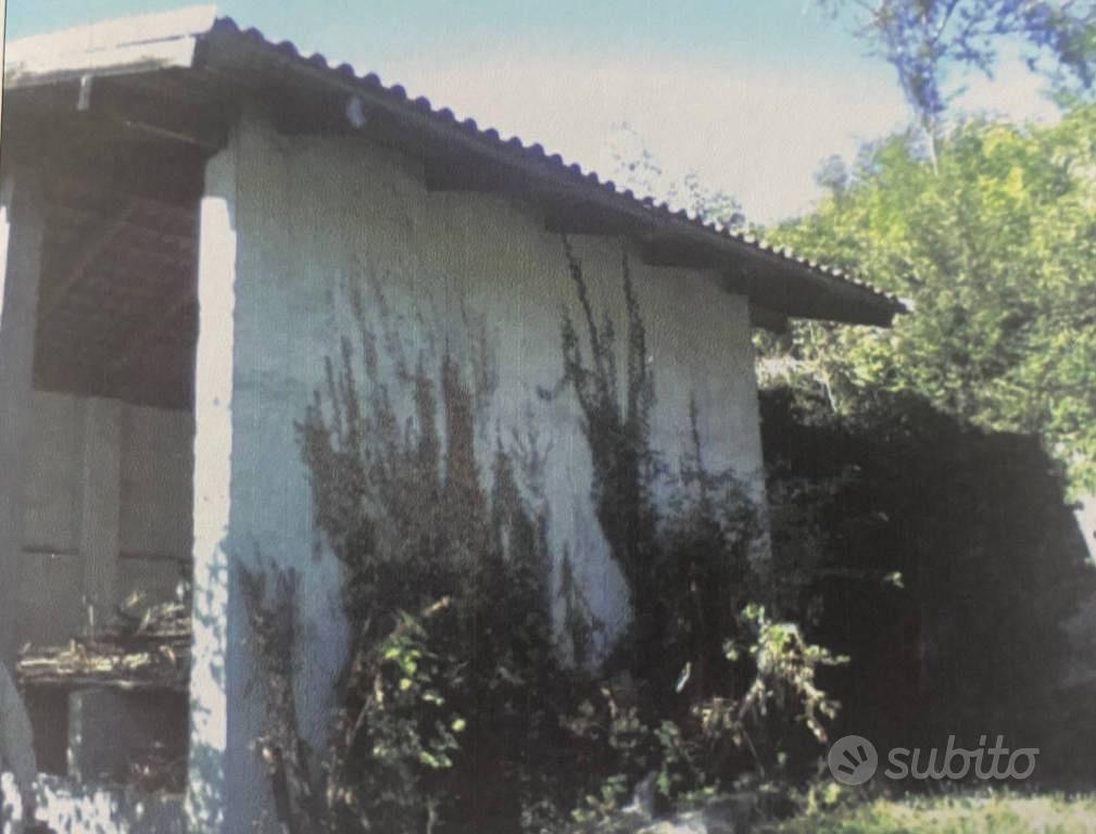 Rustico / Casale di 45 m² con 1 locale a Pinerolo - Altro