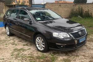 Volkswagen Passat 2.0 TDI DPF Comfortline Auto tag