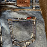Vari pantaloni Jeans/Estivi/Sportivi