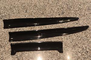 Spoiler universale per auto