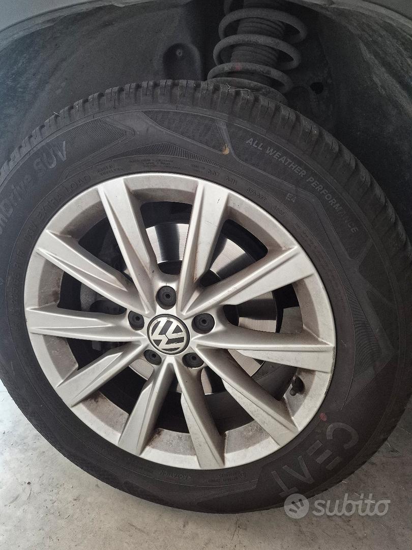 Volkswagen Tiguan 2011 photo 3