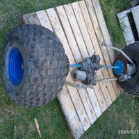 cambio Ape 50 con ruote grandi dimensione.