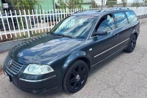 Volkswagen Passat 1.9 TDI/101 CV Var. Business 6 m