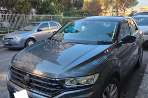 Volkswagen T-Roc 1.5 TSI DSG business
