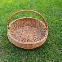 Cesta in vero vimini