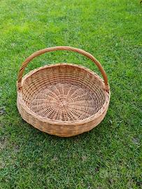 Cesta in vero vimini