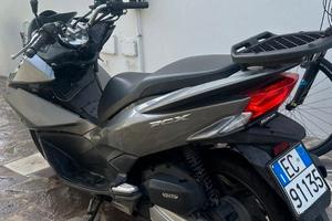 Honda pcx 125