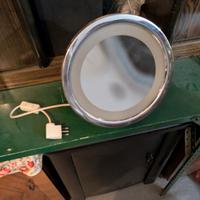 specchio ingrandente cosmetico