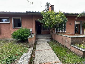 Rif.V77| villa montieri