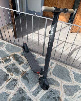 Monopattino elettrico Segway Nineboot