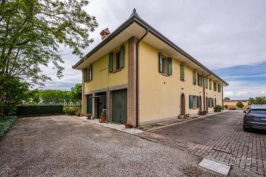 Appartamento di 65 m² con 2 locali e box auto a Cr
