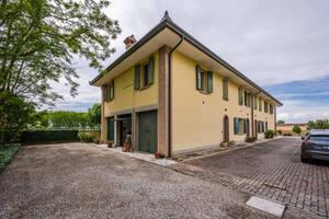 Appartamento di 65 m² con 2 locali e box auto a Cr