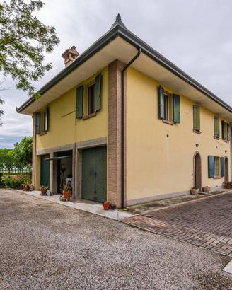 Appartamento di 65 m² con 2 locali e box auto a Cr