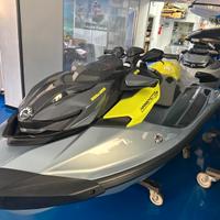 Moto d'acqua SeaDoo RXP 325 2024, 4 ore