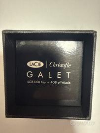 Chiavetta USB in argento Christofle x LaCie Galet