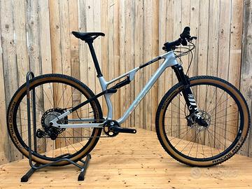 Cube AMS ZERO99 C:68X Race 2024 M