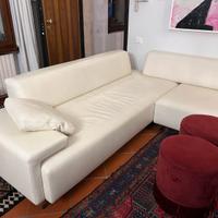 divano angolo in pelle pieno fiore