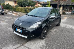 Renault Clio 1.2 16V 5 porte Dynamique