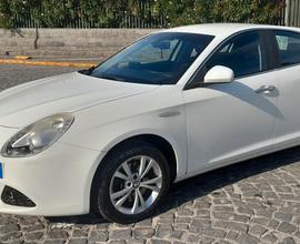 Alfa Romeo Giulietta 2.0 JTDm-2 140 CV Distinctive