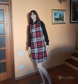 Abito casual smanicato e caldo 