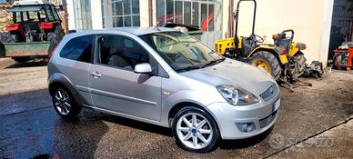 FORD Fiesta 5ª serie - 2008