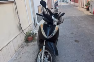 sh 300