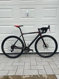 Focus Izalco Max Disc Red