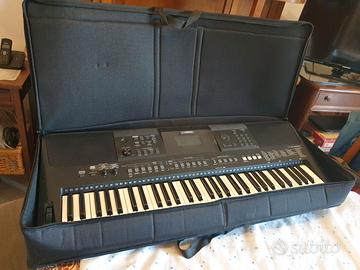 Organo Yamaha PSR-E463