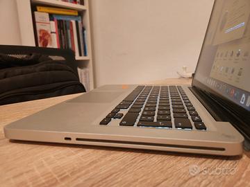 MacBook Pro 13