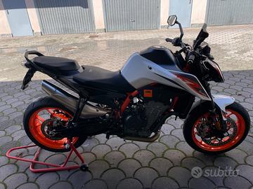 KTM 890 Duke r - 2020