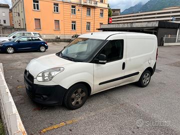 Fiat doblo 2012
