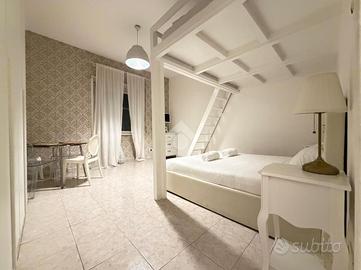 MONOLOCALE A ROMA