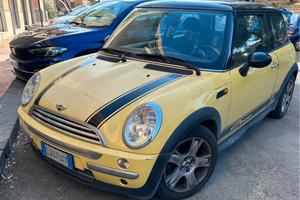 Mini one come pezzi di ricambio